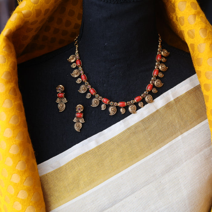 Antique red stone short necklace with earrings TTS43532