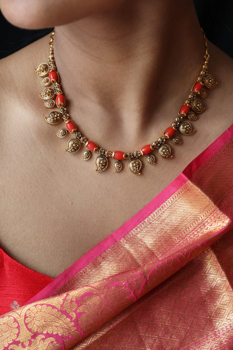 Antique red stone short necklace with earrings TTS43532