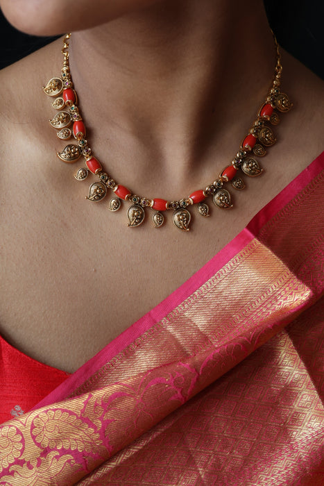 Antique red stone short necklace with earrings TTS43532