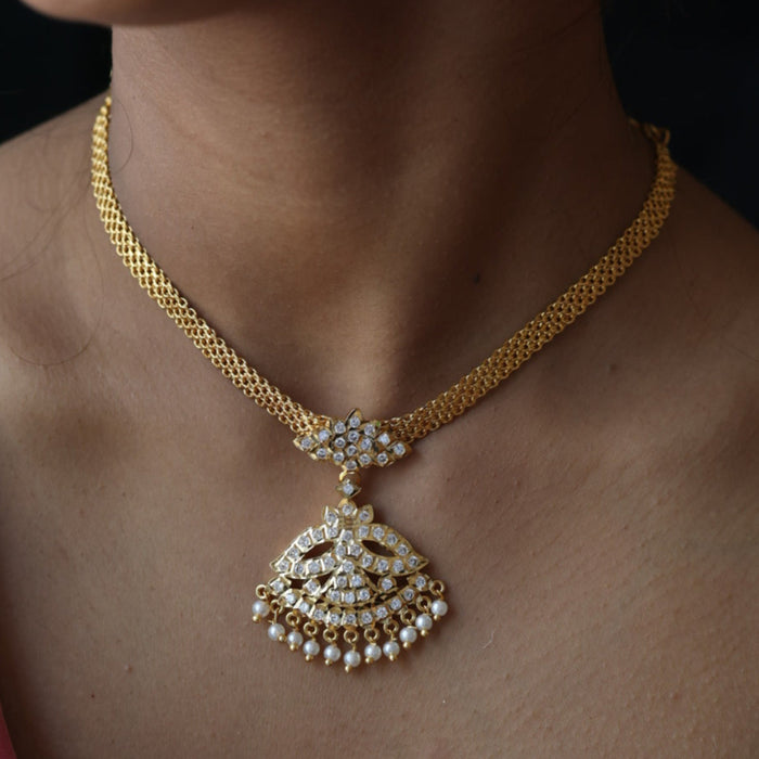 Heritage gold plated short necklace H0249