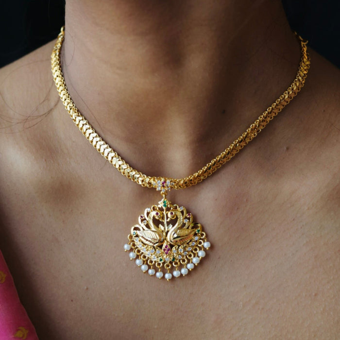 Heritage gold plated short necklace H0254