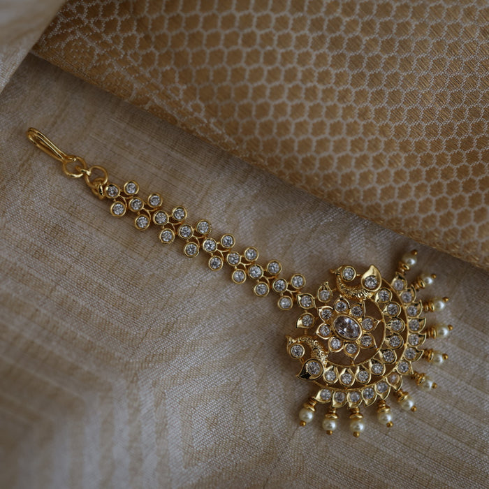 Heritage gold plated white stone tikka TH1017