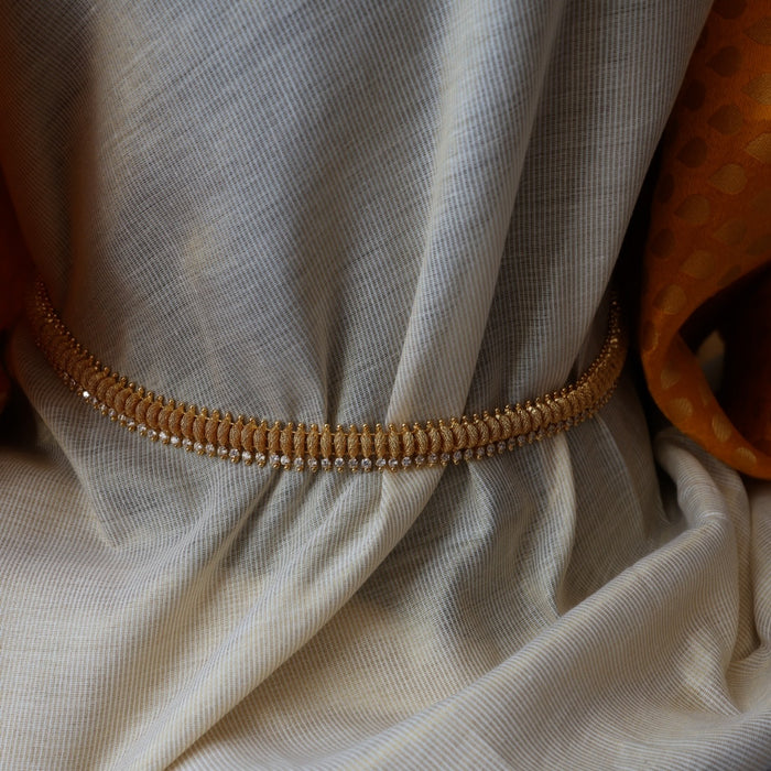 Heritage gold plated long necklace/ waictchain HL456