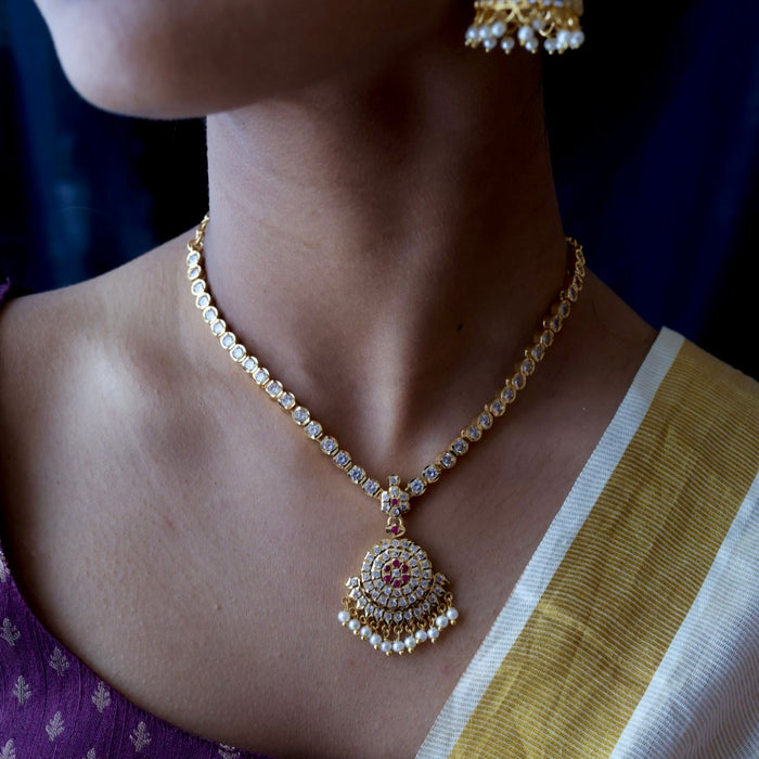 Heritage gold plated short necklace H0023