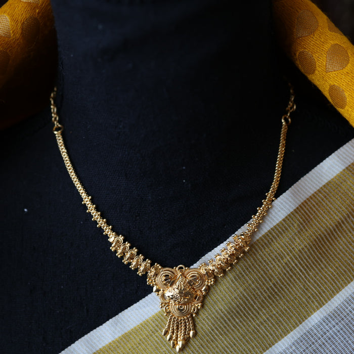 Heritage gold plated simple short necklace H98