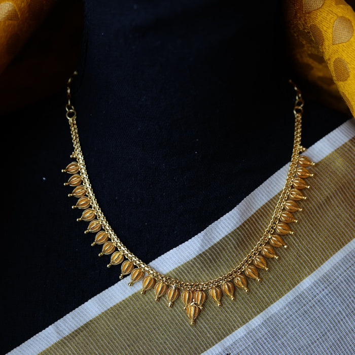 Heritage gold plated simple short necklace H999