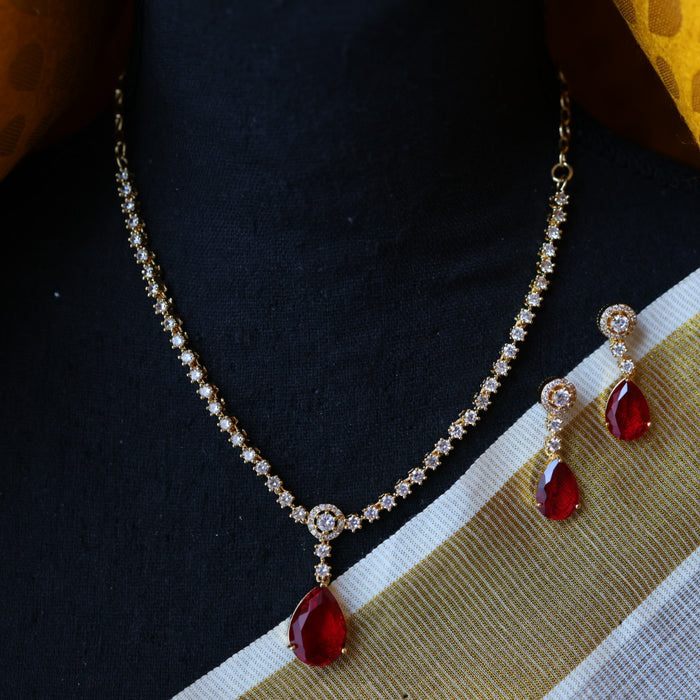 Heritage gold plated short necklace earrings H4334