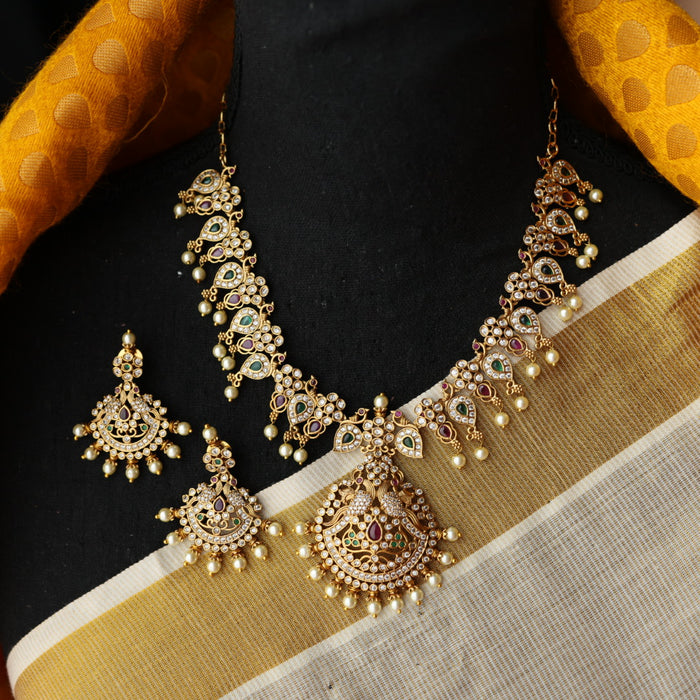 Antique white stone short necklace with earrings S1B1456