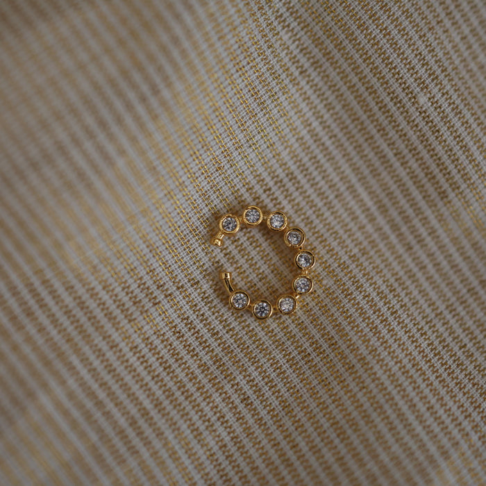 Heritage white stone gold plated nosering HN00111