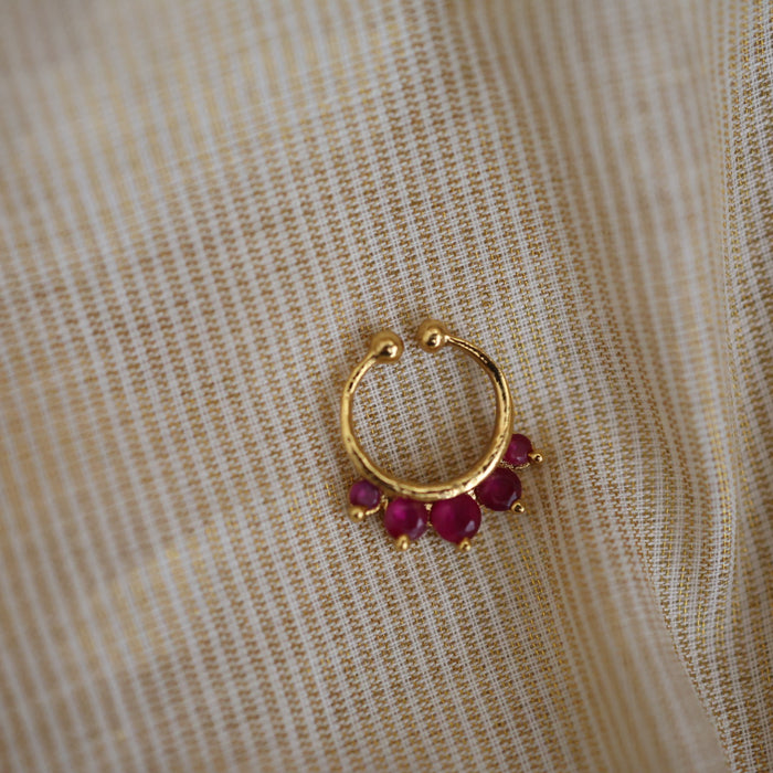 Heritage white stone gold plated nosering HN00112