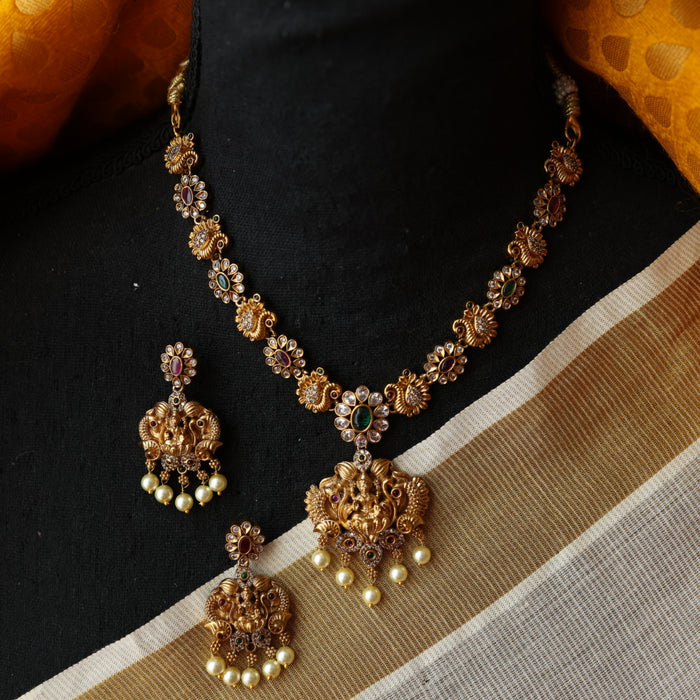 Antique short necklace with earrings S1B10027