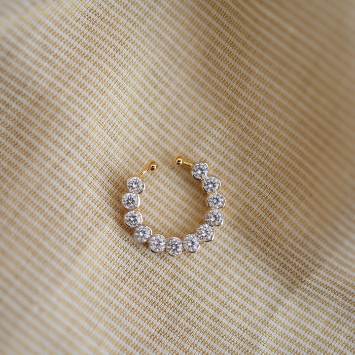 Heritage white stone gold plated nosering HN00127