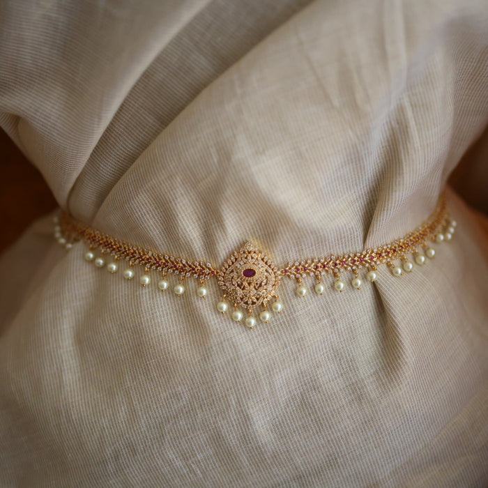 Heritage gold plated ruby white pearl waistchain HW34551