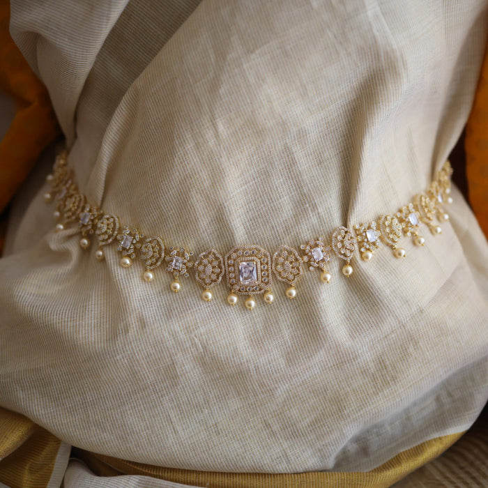 Heritage gold plated white stone and pearl waistchain HW34552