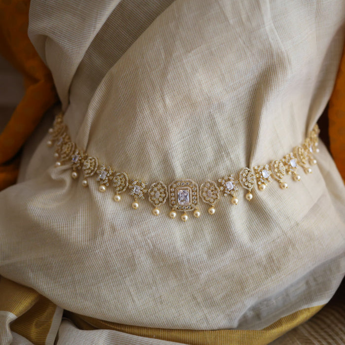 Heritage gold plated white stone and pearl waistchain HW34552