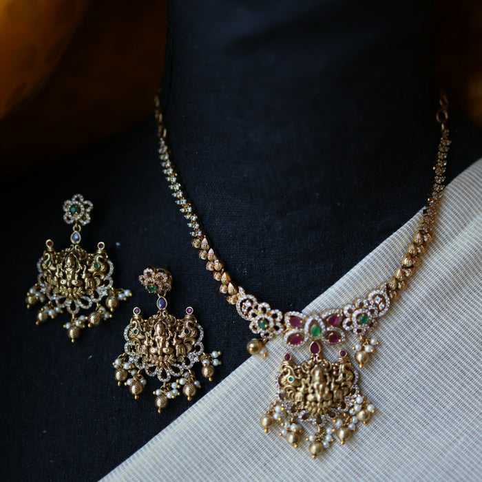 Antique gold stone and pearl short necklace and earrings TTS4374