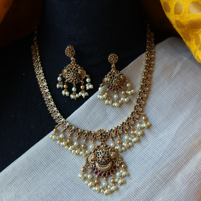 Antique temple design short necklace with earrings S1B2456