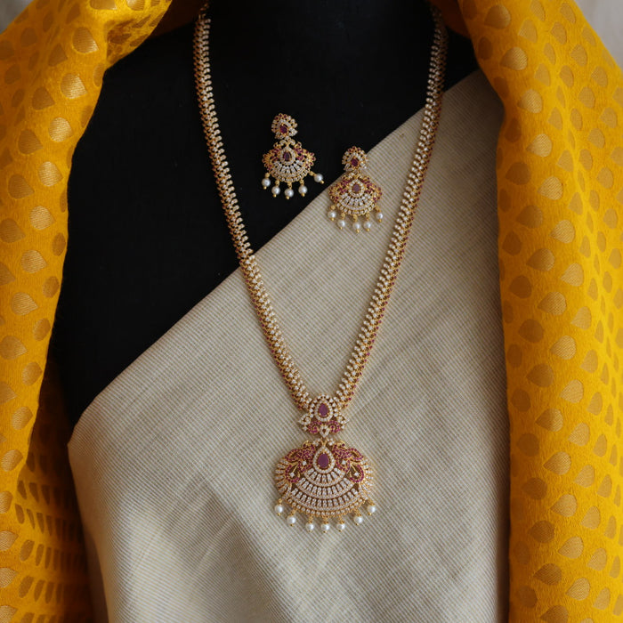 Heritage gold plated white stone long necklace with earrings HL58034