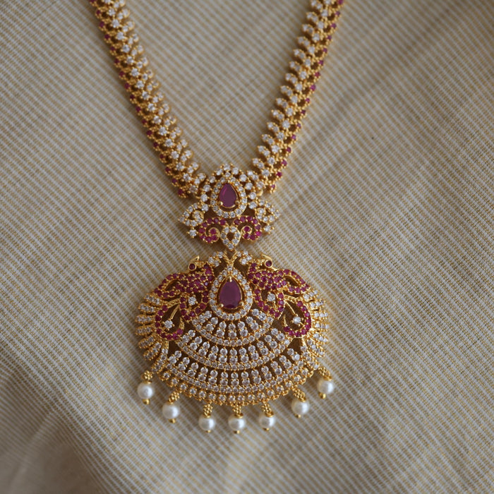 Heritage gold plated white stone long necklace with earrings HL58034