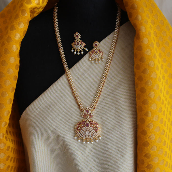 Heritage gold plated white stone long necklace with earrings HL58034