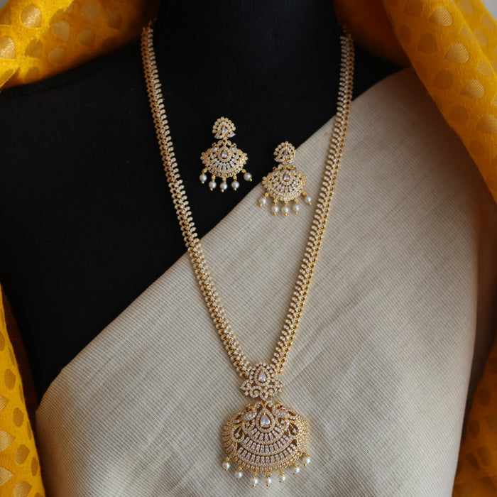 Heritage gold plated white stone long necklace with earrings HL00259