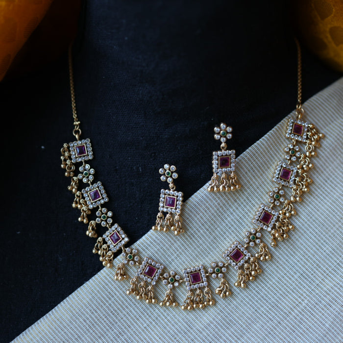 Antique white and ruby stone short necklace with earrings TTS4800