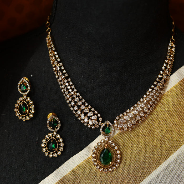 Victorian green stone short necklace with earrings V1303