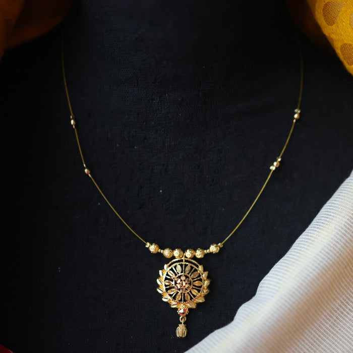 Heritage gold plated invisible short necklace IN9033