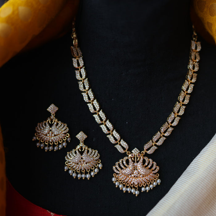 Heritage gold plated ruby white stone short necklace set with earrings H8623