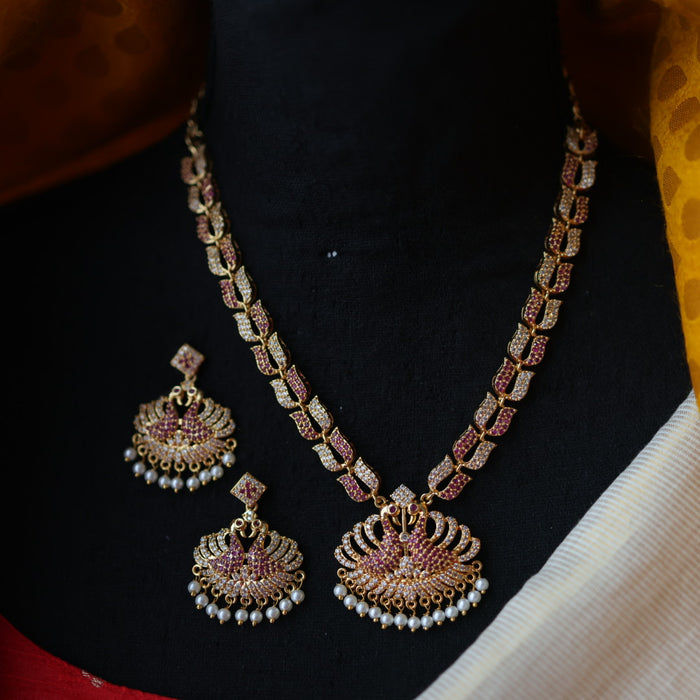 Heritage gold plated ruby white stone short necklace with earrings H5711