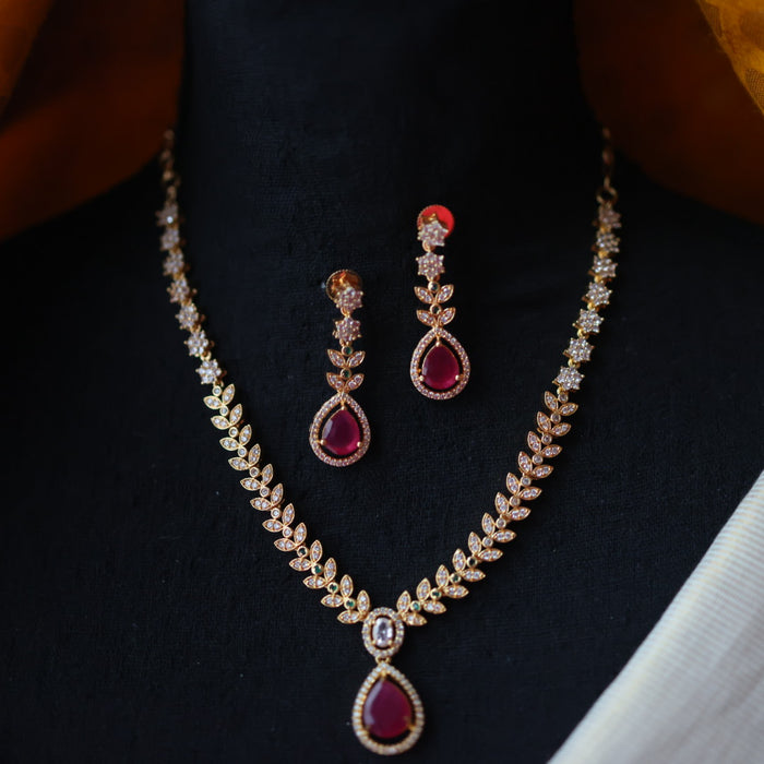 Heritage gold plated ruby white stone short necklace with earrings H9571
