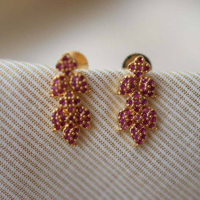 Heritage ruby stone jearrings HD1346
