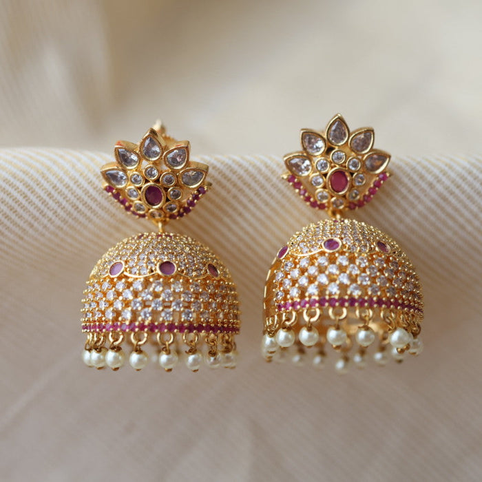 Heritage gold plated white stone pearls earrings HJ003