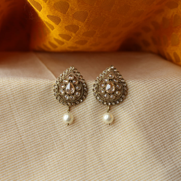 Trendy stone studd earring TJ341
