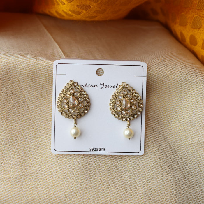 Trendy stone studd earring TJ341