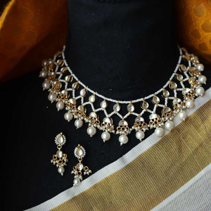 Invisible chain kundan stone short necklace with earrings IN110