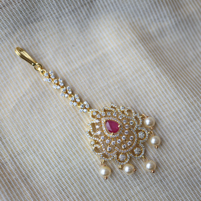 Heritage gold plated white and green stone tikka TH2112