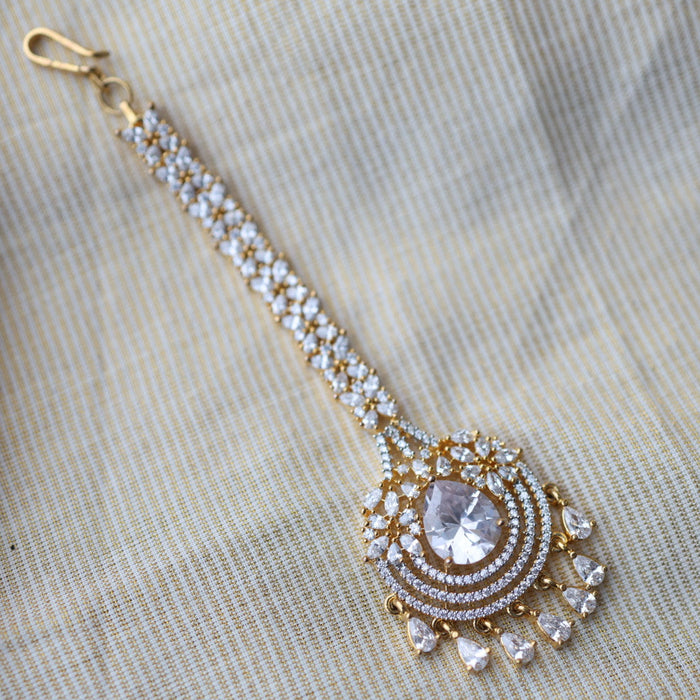 Heritage gold plated white stone tikka TH23444