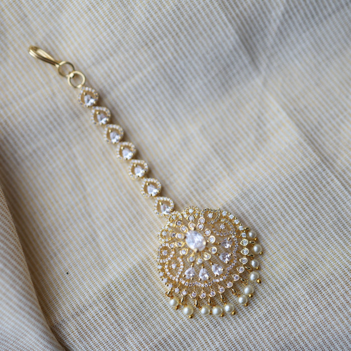 Heritage gold plated white stone tikka TH2245