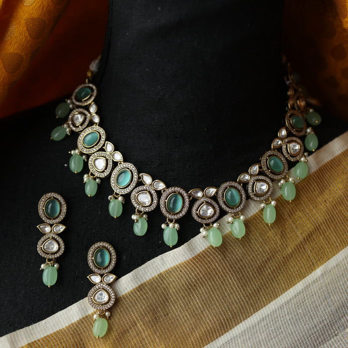 Trendy mint stone short necklace and earrings TM301