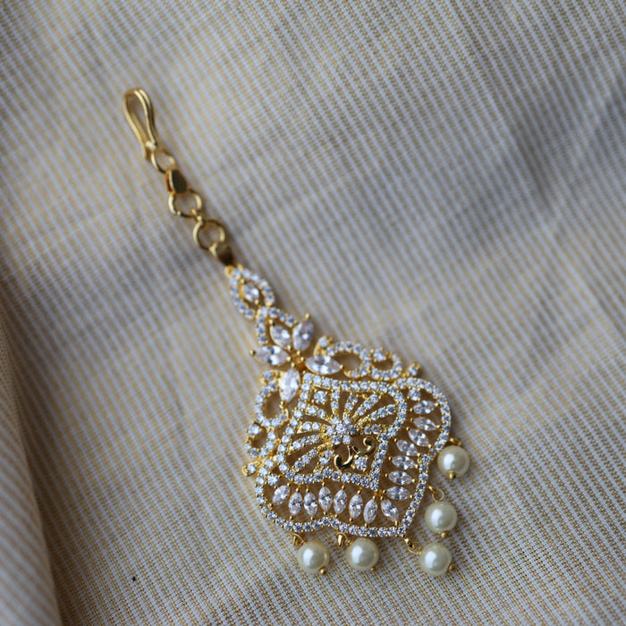 Heritage gold plated white stone tikka TH1111