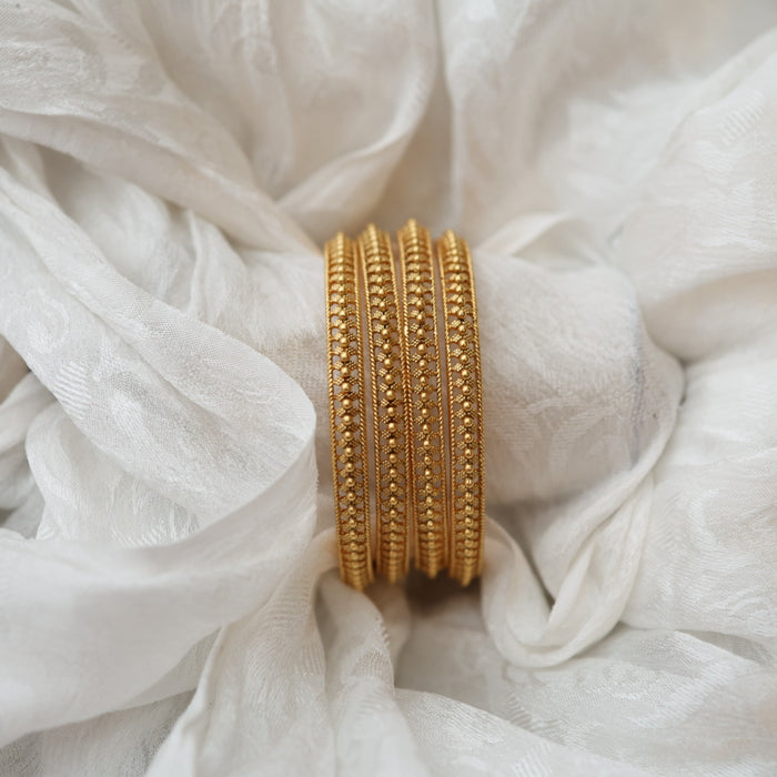 Antique bangle - open type- one size 5668