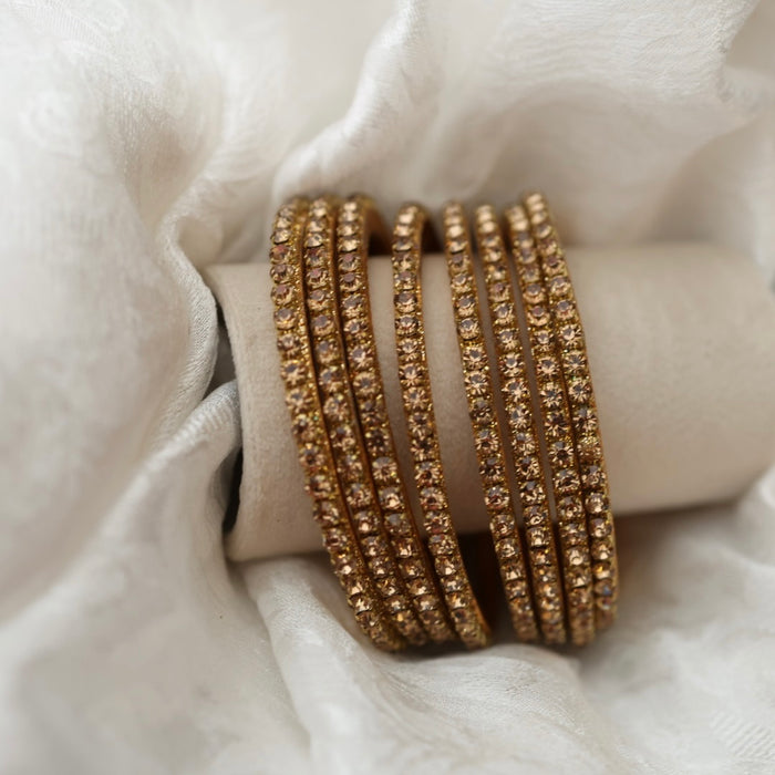 Antique bangle - open type- one size 5677