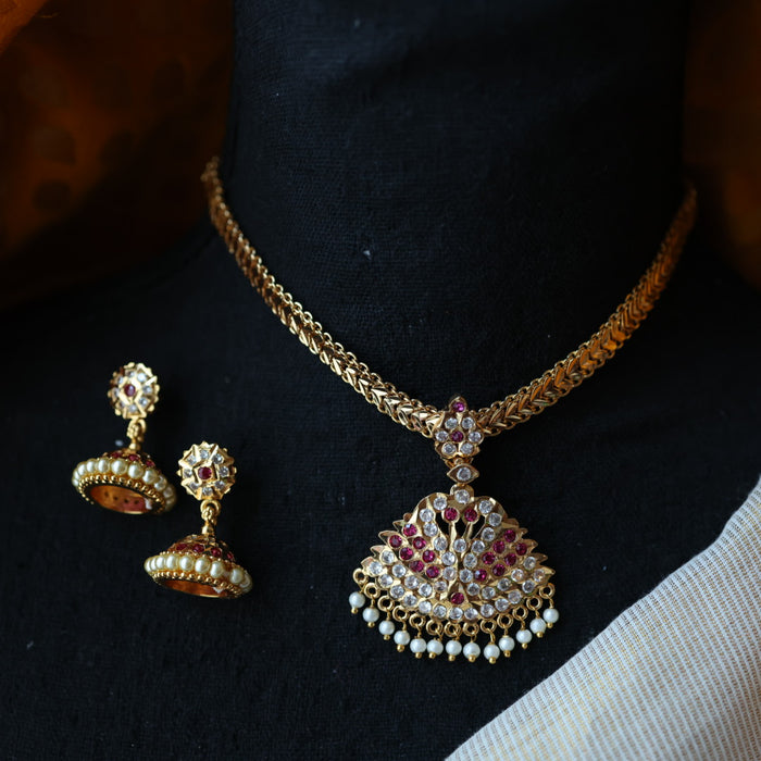 Heritage gold plated pearl short necklace with earrings H653