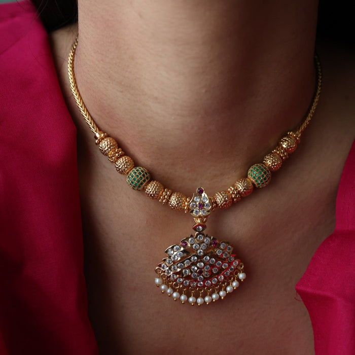 Heritage gold plated green stone H6923