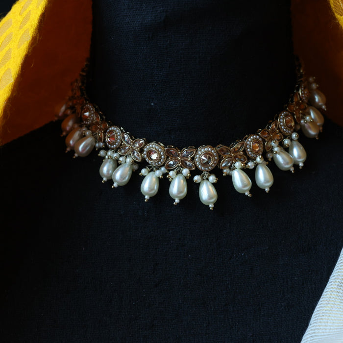 Trendy pearl choker necklace TW316878