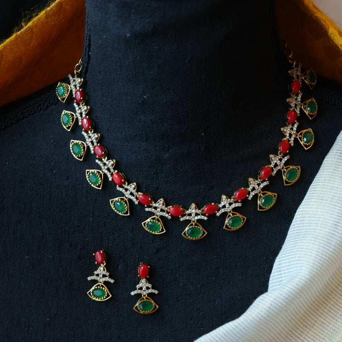 Antique red and green stone short necklace with earrings TTS43568