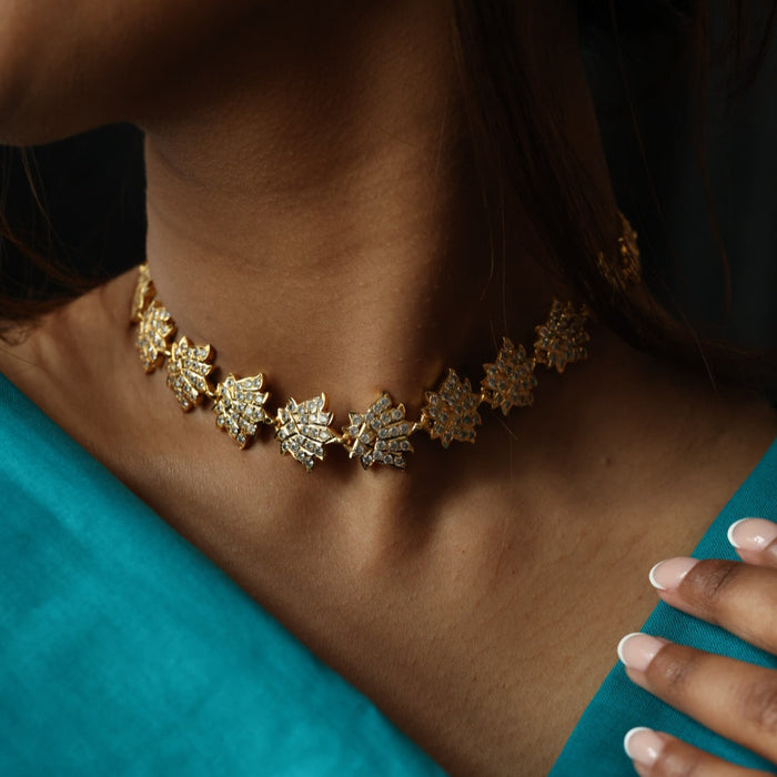 Heritage gold plated choker necklace H23923