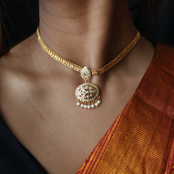 Heritage gold plated short necklace necklace H02222
