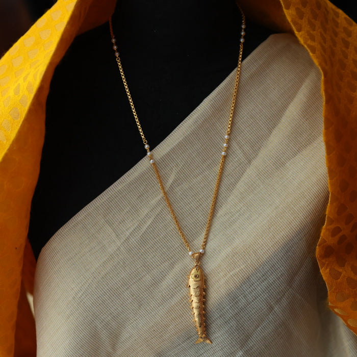 XHeritage gold plated padakam long chain HC7616